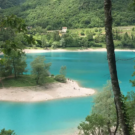 Due Laghi Apartman Tenno